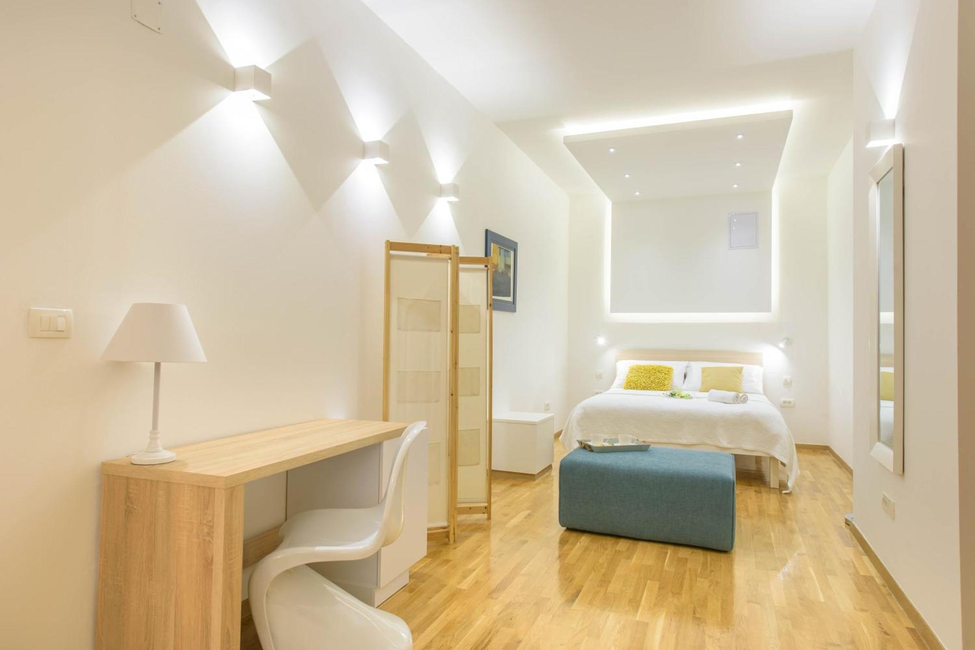 Deluxe Beach Renata Apartment Split